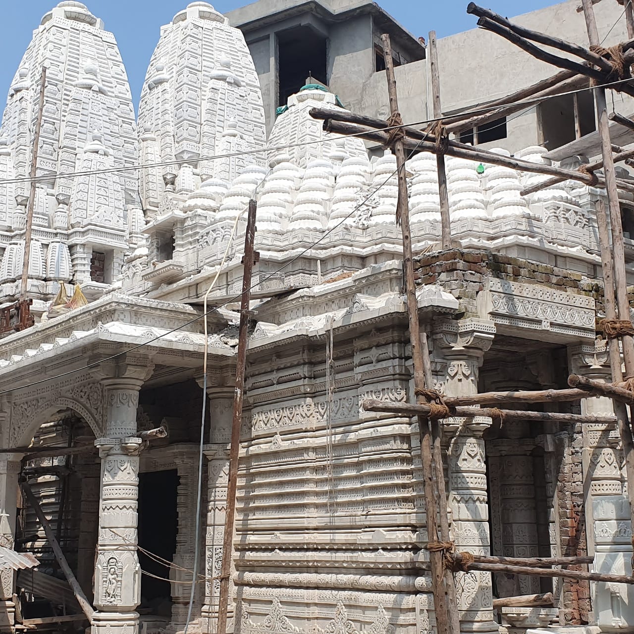 contact Marble Temple Construction 